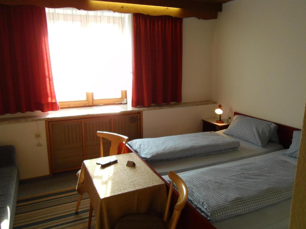 Hotel Gasthof Zum Neubau Kißlegg Rom bilde